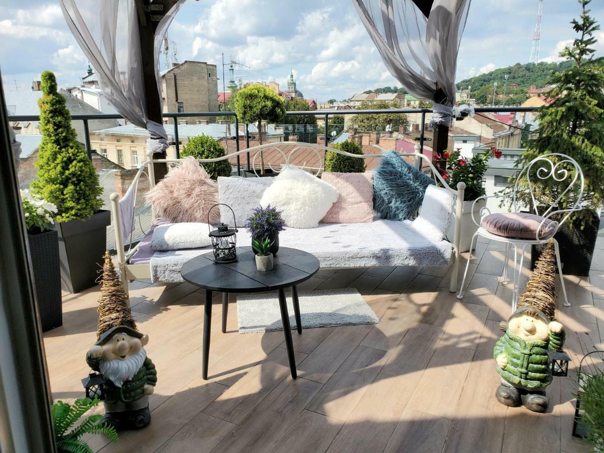 Apart-Terrace On Baker Street Lviv Exterior photo